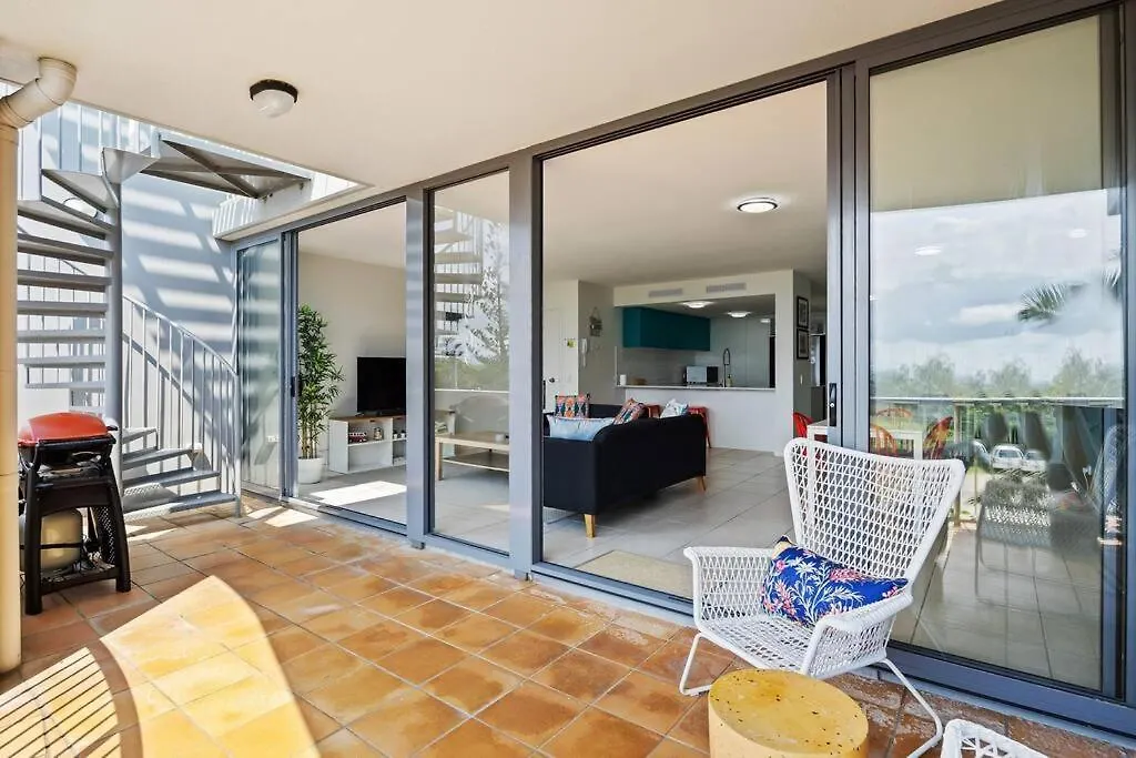 Seascape Marcoola 2 Bedroom Beachside Apartment Australia